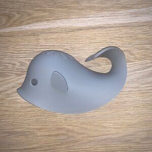 Whale Spout Faucet Protector for Tub